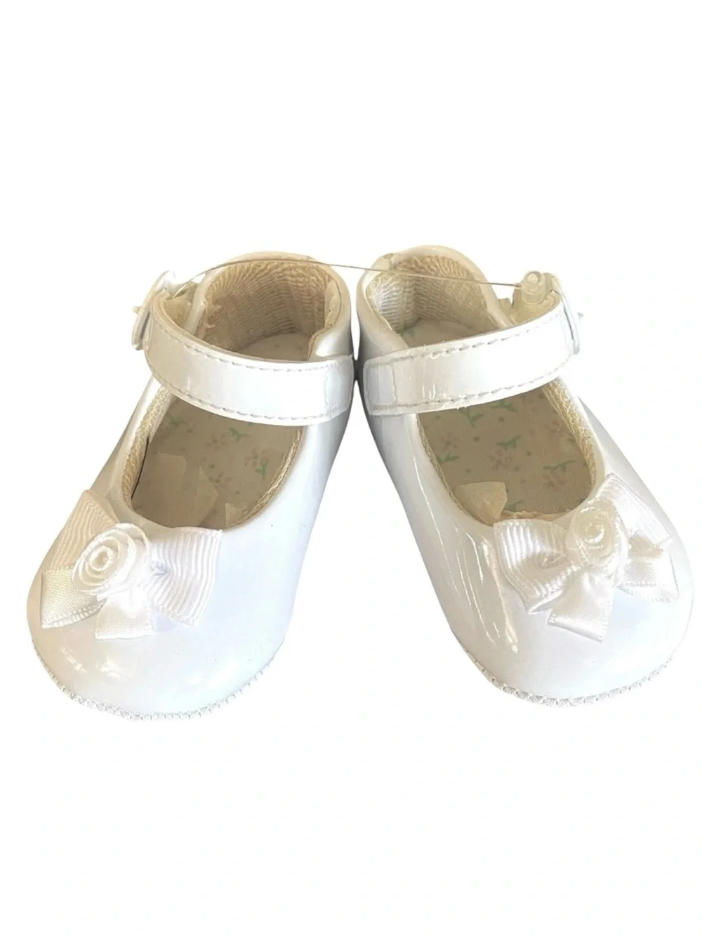 NEW Tiny Steps Mary Jane Style White Patent Leather Rose Accent Baby Shoes Sz 0